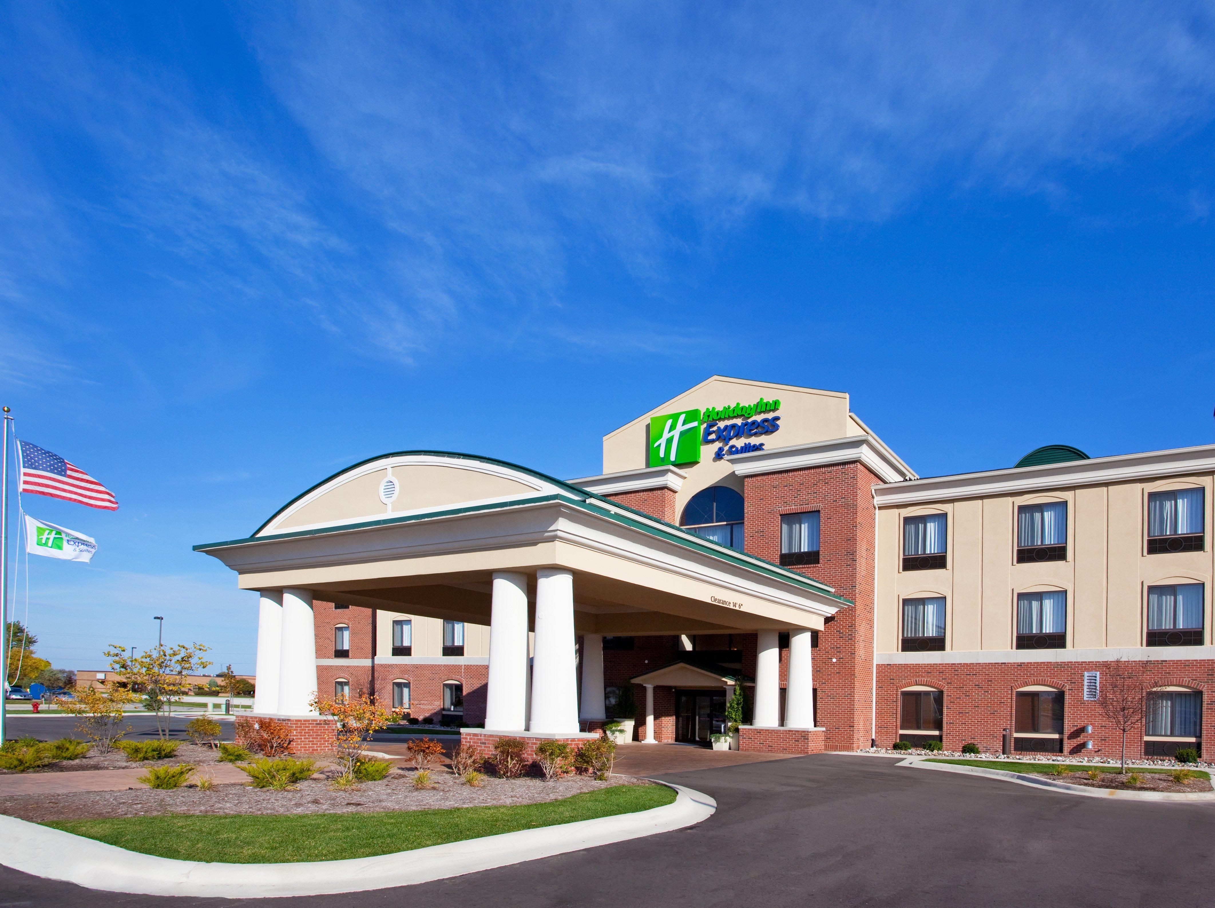 Holiday Inn Express Hotel & Suites Bay City, An Ihg Hotel Exterior photo